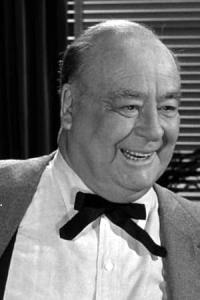 Dick Elliott as Man on Porch (uncredited) in It's a Wonderful Life (12/1946)