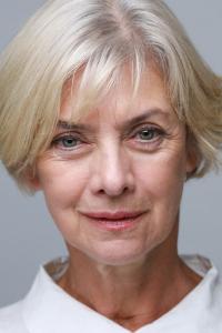 Diana Kent as General Engell in Star Wars: The Rise of Skywalker (12/2019)