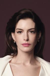 Anne Hathaway as Jewel (voice) in Rio 2 (03/2014)