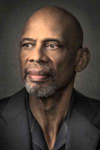 Kareem Abdul-Jabbar as Kareem Abdul-Jabbar in Glass Onion: A Knives Out Mystery (11/2022)