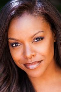 Nadine Ellis as Teller in Live Free or Die Hard (06/2007)