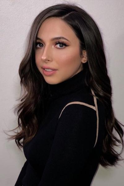 Esther Povitsky profile image