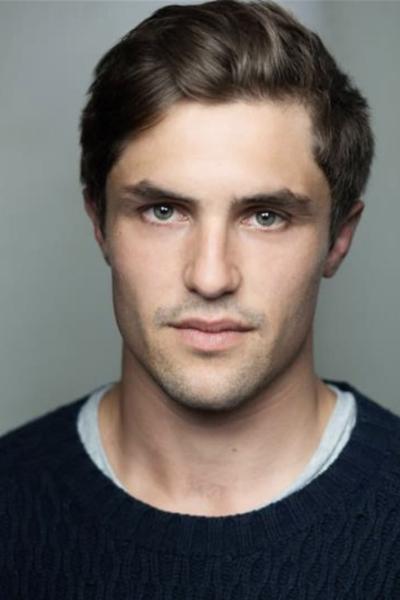 Phil Dunster profile image