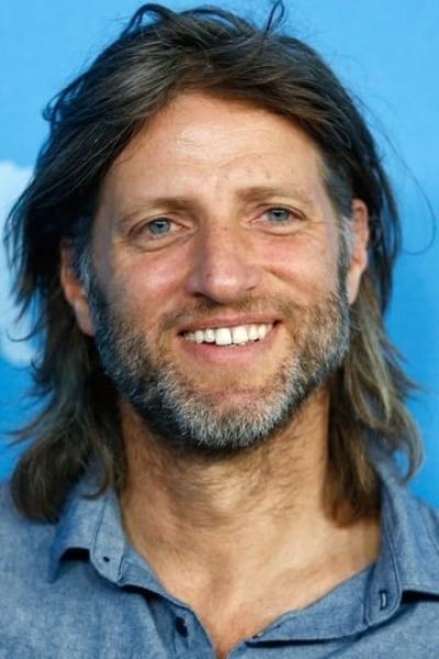 Saar Klein profile image