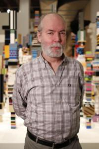 Douglas Coupland as Thanks in Minority Report (06/2002)