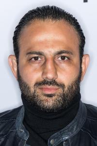 Roman Mitichyan as Rioting Patron in Don't Look Up (12/2021)