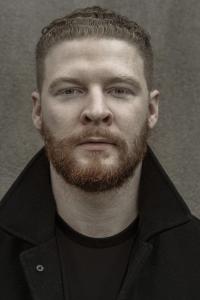 Owen Burke as Thief in The Equalizer (09/2014)