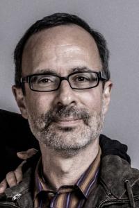 Robert B. Weide as Executive Producer in Season 2 (09/2001)