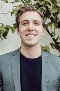 Luke Taylor as Executive Producer in Paradise City (11/2022)