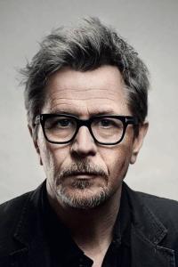 Gary Oldman as Sirius Black in Harry Potter and the Prisoner of Azkaban (05/2004)