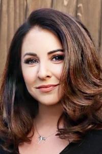 Michelle Ruff as Additional Voices (voice) in Hotel Transylvania 3: Summer Vacation (06/2018)