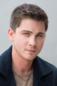 Logan Lerman as Jonah Heidelbaum in Hunters (02/2020)
