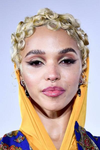 FKA Twigs profile image