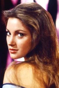 Jane Seymour as Helen in Friendsgiving (10/2020)