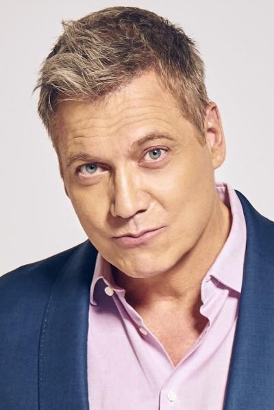 Holt McCallany profile image