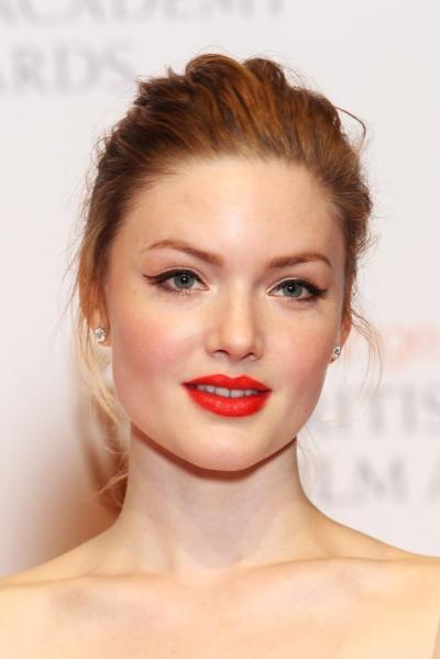 Holliday Grainger profile image