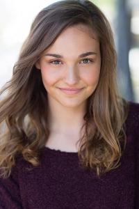 Erica Teeple as Tiburon Kid on School Bus (uncredited) in Terminator Genisys (06/2015)