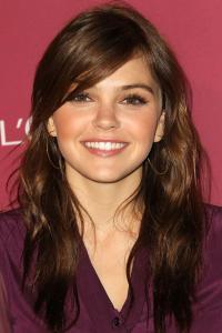 Aimee Teegarden as Jenny Randall in Scream 4 (04/2011)