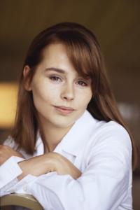 Tara Fitzgerald as Lady Hermoine Clarke in Season 1 (12/2018)