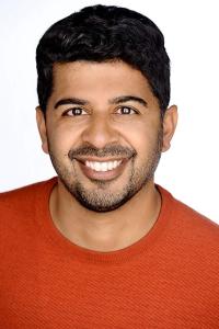Paull Walia as Security Technician in Ocean's Thirteen (06/2007)