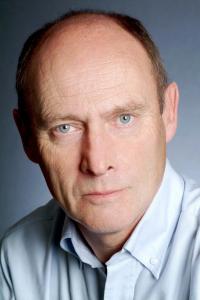 Patrick Malahide as Bertram Lamb in U.S. Marshals (03/1998)