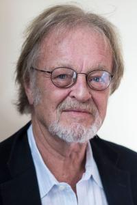 Bernard Cornwell as Novel in Season 3 (11/2018)