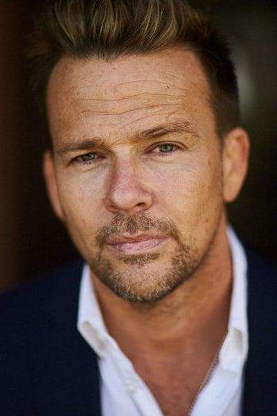 Sean Patrick Flanery profile image