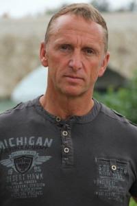 Peter Miles as Stunts in King Arthur (07/2004)