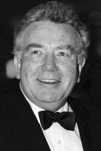 Albert Finney as Gaspar LeMarc (uncredited) in Ocean's Twelve (12/2004)