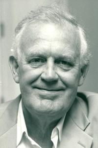 Joss Ackland as Hercules Popodopoulos in Once Upon a Crime (03/1992)