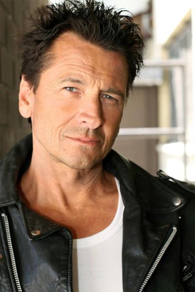 Mark Lindsay Chapman profile image