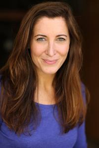 Amanda Philipson as Ellingboe Councilwoman (voice) in Klaus (11/2019)