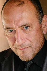 Miguel Pérez as DEA Agent in Clear and Present Danger (08/1994)