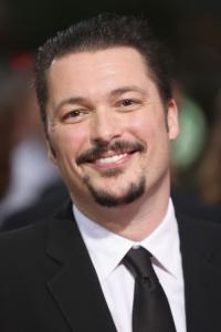 James Vanderbilt as Executive Producer in Season 1 (03/2023)