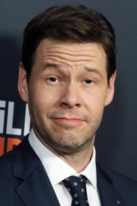 Ike Barinholtz as Martin in The Unbearable Weight of Massive Talent (04/2022)