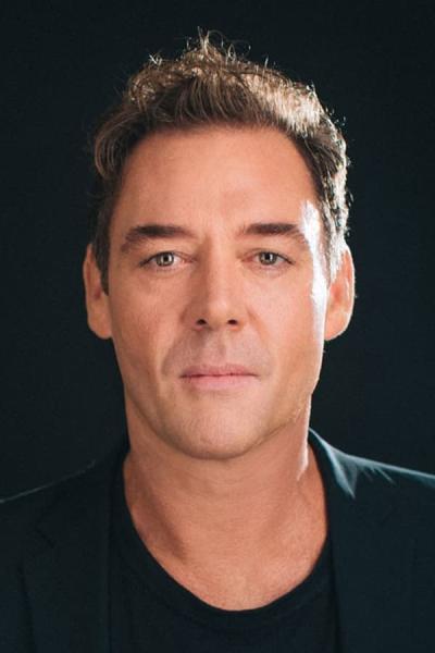 Marton Csokas profile image