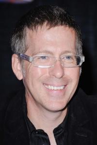 Kevin Greutert as Editor in Saw III (10/2006)