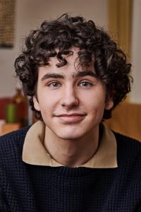 Malte Gårdinger as Male Model in Triangle of Sadness (09/2022)