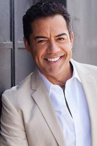 Carlos Gómez as Eagle in The Negotiator (07/1998)
