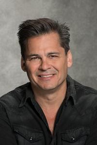 Peter M. Lenkov as Producer in Season 8 (01/2010)