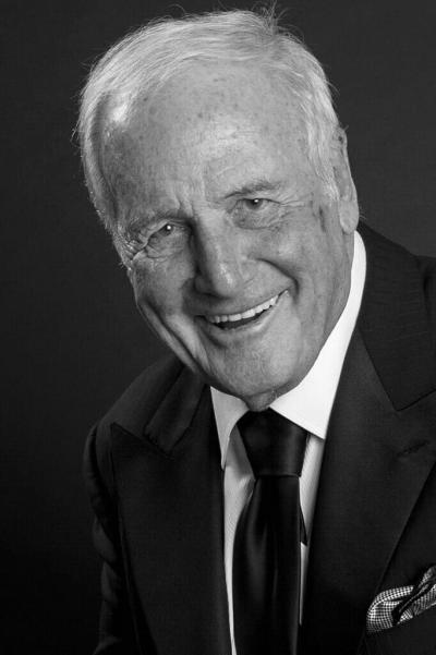 Jerry Weintraub profile image