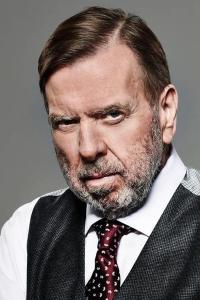 Timothy Spall as Peter Pettigrew in Harry Potter and the Prisoner of Azkaban (05/2004)