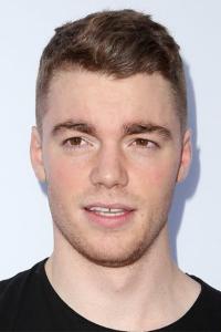 Gabriel Basso as Peter Sutherland in Season 1 (03/2023)