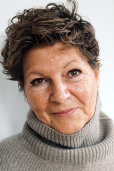 Simone Bär profile image