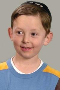 Asher Blinkoff as Dennis Loughran (voice) in Hotel Transylvania 3: Summer Vacation (06/2018)