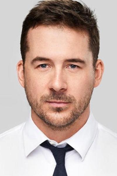 Barry Sloane profile image