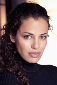 Athena Karkanis as Agent Perez in Saw IV (10/2007)