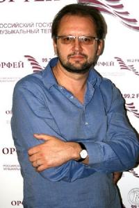 Andrey Kravchuk as Writer in Viking (12/2016)
