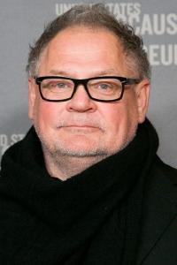 Janusz Kamiński as Director of Photography in Amistad (12/1997)