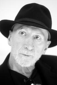 Frank Miller as Graphic Novel Illustrator in Batman v Superman: Dawn of Justice (03/2016)
